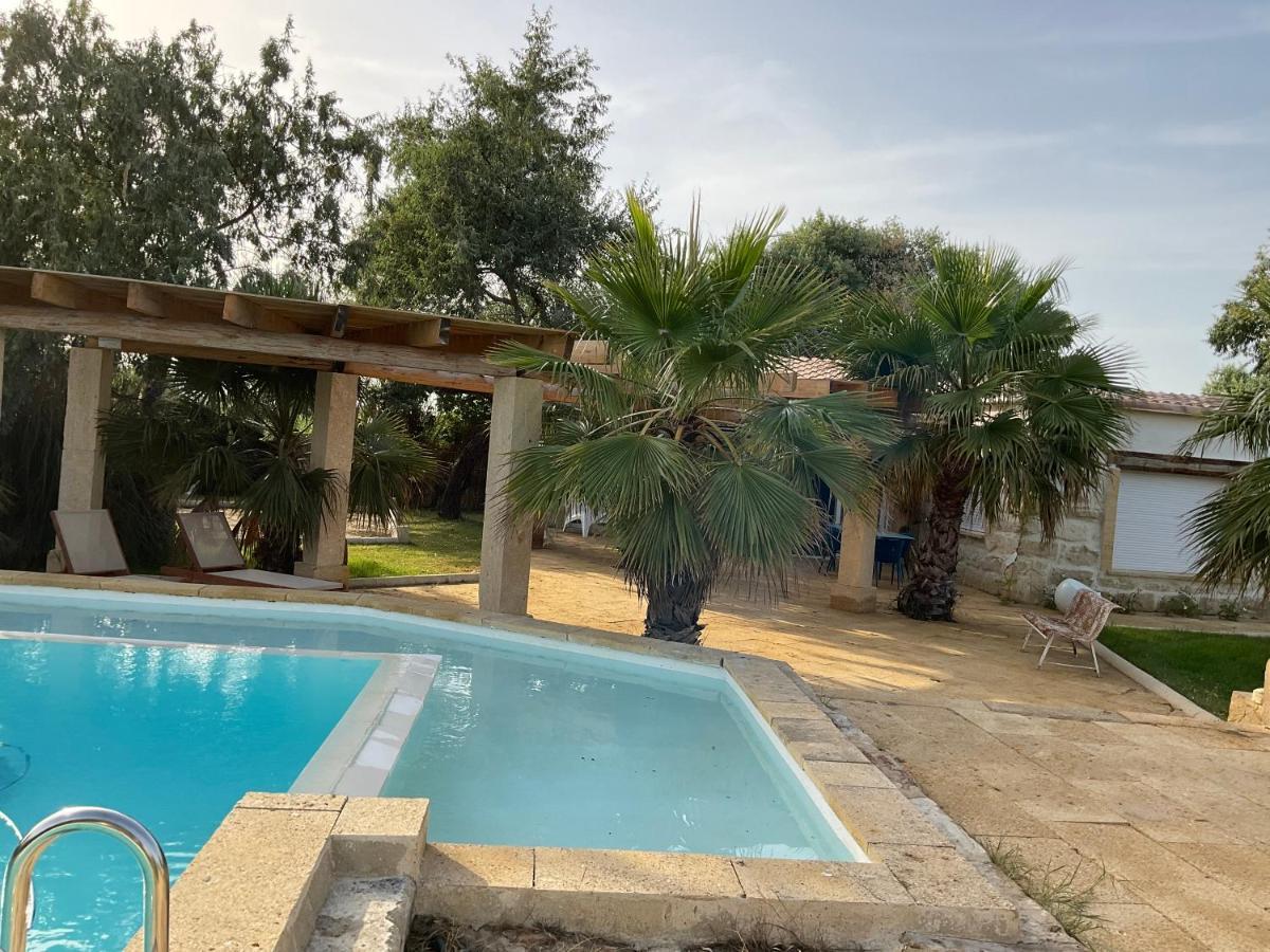 Vila Mazet Du Pecheur Saint-Laurent-dʼAigouze Exteriér fotografie